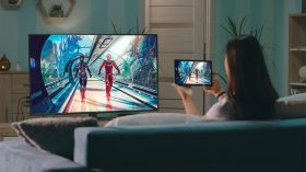 【スマホに挿すだけ】USB-C to HDMI変換アダプタのおすすめ2選のアイキャッチ画像