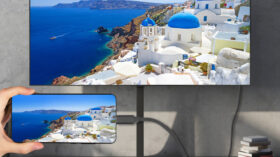 【かんたん解説】スマホの画面をテレビに映す方法を紹介【Android・iPhone】のアイキャッチ画像